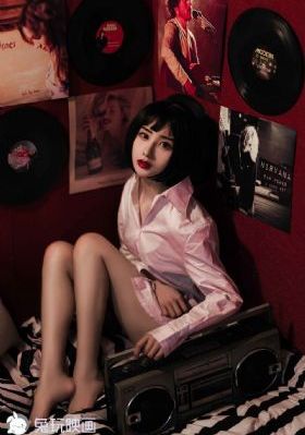爆乳上司JULIA中文字幕直播_HD影视在线观看