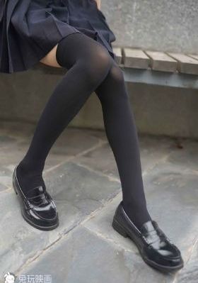 紧身裤一级毛片无码免费视频_欧美成人在线