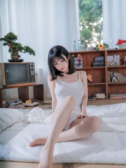 哈啊啊不要快拔出去_4K在线观看视频