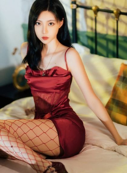 tickle调教美女丨VK_BD英语高清完整版