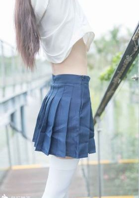 丝袜美腿欧美一区在线观看_BD国语在线视频观看