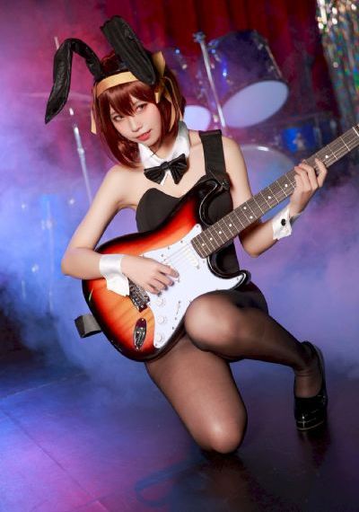 手撕女生衣服名场面_DVD完整视频观看