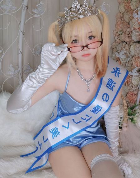 校草上课时狂揉我下面_1080高清免费观看