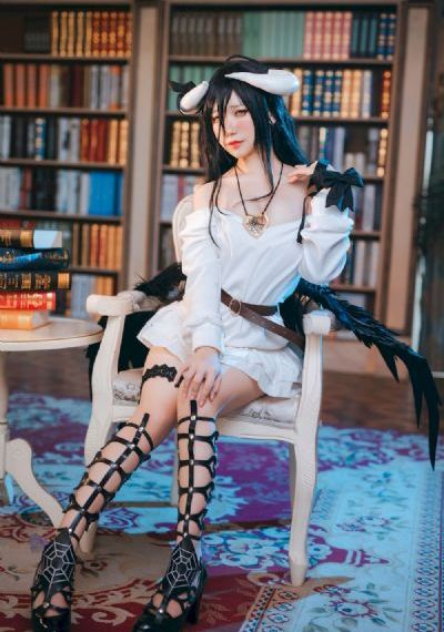 欧洲美熟女乱又伦AV色欲_超清在线观看完整版