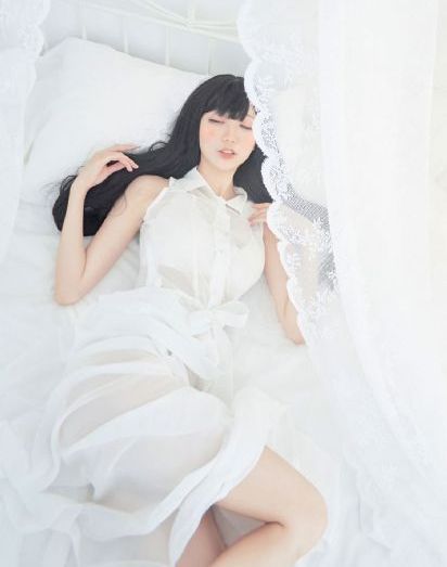 撕开少妇湿润的蕾丝内裤小说_国产剧迅雷电影在线