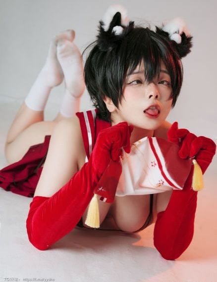 大胆人体人妻小黎_蓝光高清免费观看